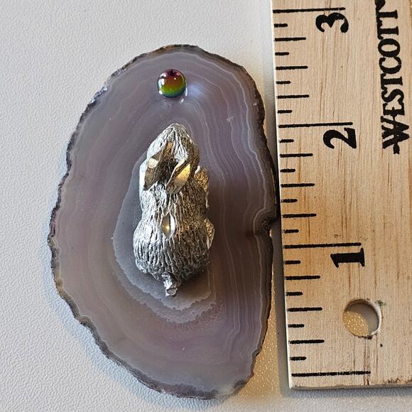 Vintage Pewter Bunny on Agate Slice Crystal with Rainbow Orb - Picture 5 of 7